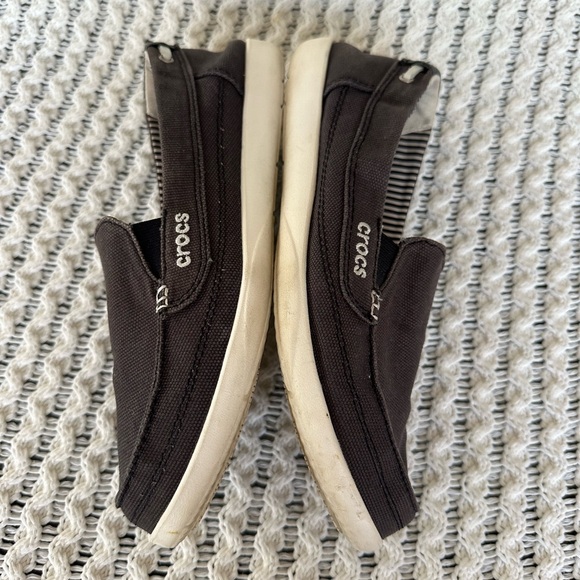 Crocs Women’s Dark Gray Walu Canvas Slip on Loafers Boat Shoes US 9 - Picture 4 of 7